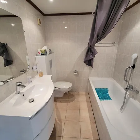 Belle Maison: Portes Du Soleil Retreat With Wi-fi * Portiragnes